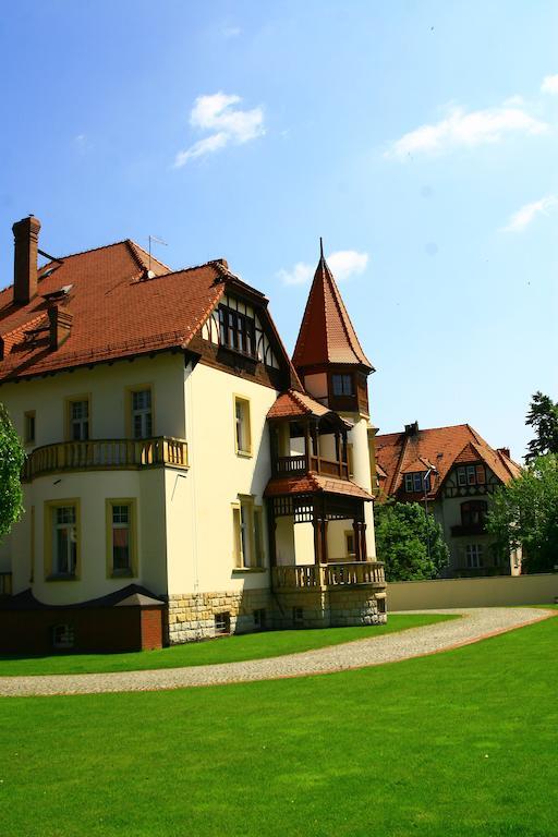 Hotel Palacyk Legnica Dış mekan fotoğraf