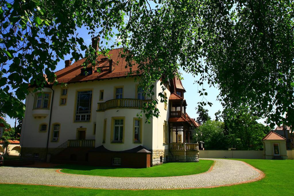 Hotel Palacyk Legnica Dış mekan fotoğraf